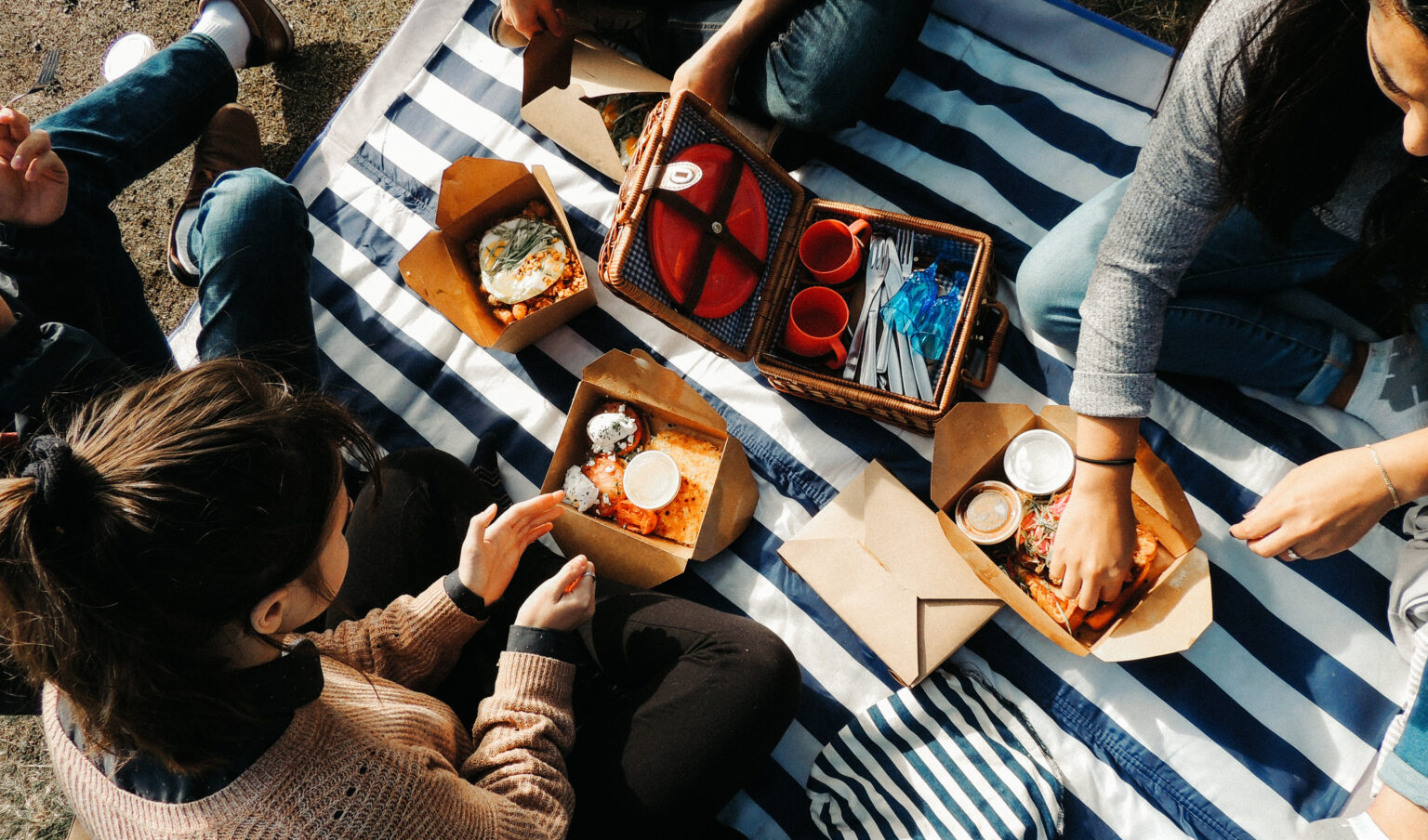 Deductibility of business meals provided by restaurants in 2021 and